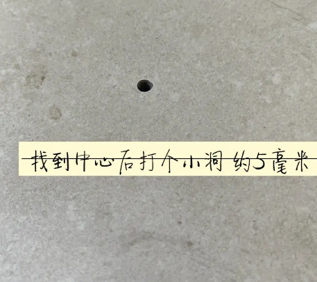 雷州瓷砖空鼓维修公司专业解答在瓷砖铺贴过程中，如果砂料搅拌不均匀，将会带来以下问题